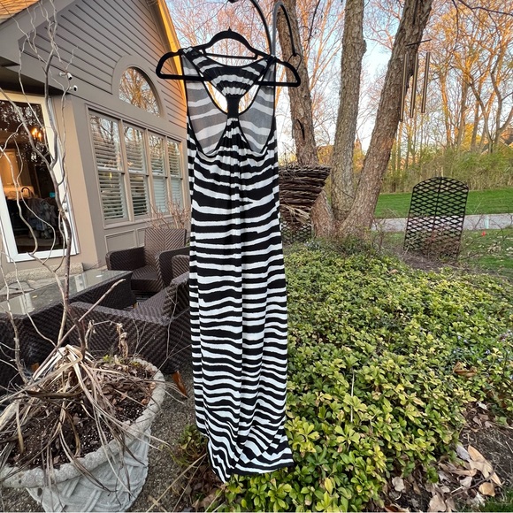 Calvin Klein t-back maxi dress - size 10 - Picture 4 of 8